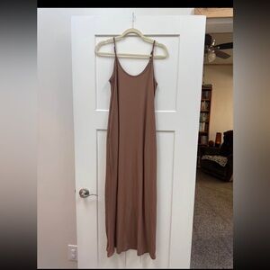 Elegant Brown Maxi Dress